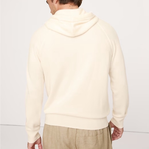 Banana Republic Cashmere Hoodie Sweater in Cream ML